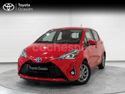 Rojo Usado 2017 Toyota Yaris Hybrid Active Berlina | 14.400 € (Precio justo)