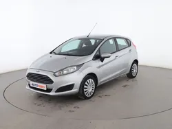 Gris Usado 2015 Ford Fiesta Trend Utilitario | 8099 € (Precio justo)