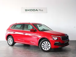Rojo Usado 2024 Skoda Kamiq Selection SUV | 22.490 € (Un poco caro)