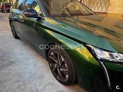 Verde Usado 2023 Peugeot 308 Allure Berlina | 20.000 € (Buen precio)
