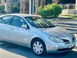 Gris / plata Usado 2002 Nissan Primera Comfort Berlina | 1950 €