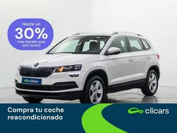 Blanco Usado 2021 Skoda Karoq Ambition SUV | 22.490 € (Precio justo)