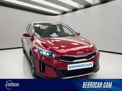 Rojo Usado 2024 Kia XCeed SUV | 21.300 € (Precio justo)