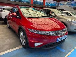 Rojo Usado 2007 Honda Civic Comfort Berlina | 10.990 € (Un poco caro)