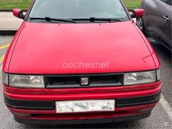Rojo Usado 1992 Seat Toledo Sport Berlina | 4800 €