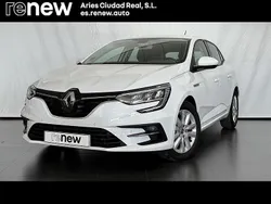 Blanco Usado 2023 Renault Mégane IV Equilibre Berlina | 18.700 € (Precio justo)