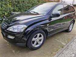 Negro Usado 2010 Ssangyong Kyron SUV | 6300 € (Un poco caro)