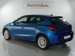Azul Usado 2024 Seat Ibiza Berlina | 16.950 € (Precio justo)