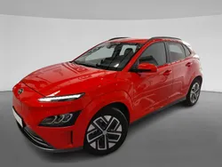 Rojo ignite Usado 2023 Hyundai Kona SUV | 24.490 € (Un poco caro)