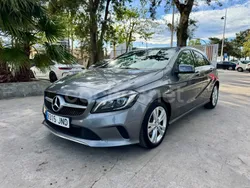 Gris / plata Usado 2016 Mercedes A200 Urban Berlina | 14.990 € (Precio justo)