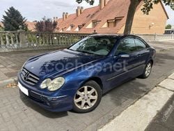 Azul Usado 2004 Mercedes CLK320 Avantgarde Coupe | 3990 € (Super precio)