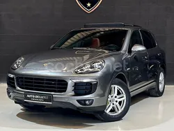 Gris / plata Usado 2016 Porsche Cayenne S E-Hybrid SUV | 39.999 € (Precio justo)