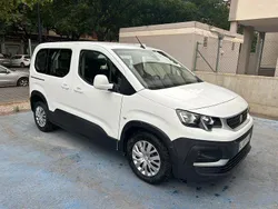 Blanco Usado 2021 Peugeot Rifter Active Monovolumen | 14.600 € (Precio justo)