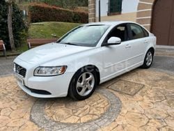 Blanco Usado 2010 Volvo S40 Momentum Berlina | 6490 € (Precio justo)