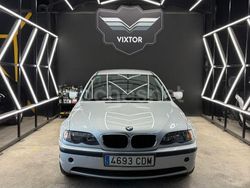 Gris / plata Usado 2003 BMW 316 Berlina | 3900 €