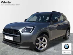 Verde Usado 2024 Mini One D Countryman Essential SUV | 38.890 € (Precio justo)
