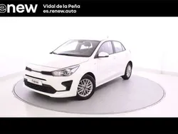 Blanco Usado 2022 Kia Rio Utilitario | 12.990 € (Precio justo)
