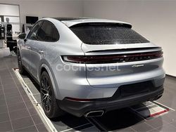 Gris / plata Usado 2024 Porsche Cayenne SUV | 92.490 € (Buen precio)