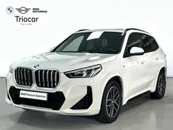 Alpinweiß (sólido) Usado 2025 BMW X1 Luxury Line SUV | 46.900 € (Super precio)