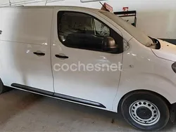 Blanco Usado 2017 Peugeot Traveller Active Monovolumen | 8000 €