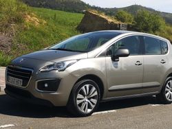 Marrón Usado 2013 Peugeot 3008 Active Berlina | 6990 € (Precio justo)