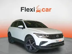 Blanco Usado 2021 VW Tiguan Life SUV | 22.970 € (Precio justo)