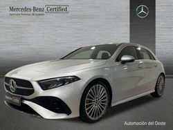 Plateado Usado 2023 Mercedes A200 Utilitario | 34.900 € (Caro)