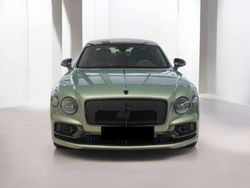 Verde Nuevo 2024 Bentley Flying Spur Berlina | 298.800 €
