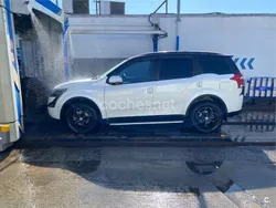 Blanco Usado 2021 Mahindra XUV500 SUV | 16.500 €