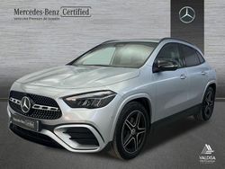 Gris / plateado Usado 2024 Mercedes GLA200 SUV | 45.900 €