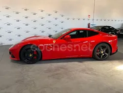 Rojo Usado 2013 Ferrari F12 Coupe | 199.999 €