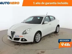 Amarillo Usado 2016 Alfa Romeo Giulietta Distinctive Utilitario | 9599 €