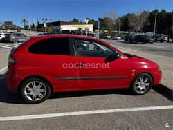 Rojo Usado 2007 Seat Ibiza Reference Berlina | 3100 € (Buen precio)