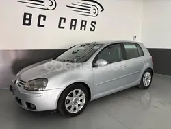 Gris / plata Usado 2004 VW Golf IV Sportline Berlina | 5990 € (Caro)