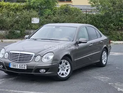 Beige Usado 2008 Mercedes E320 Elegance Berlina | 9999 € (Precio justo)