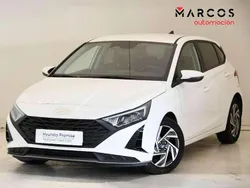 Blanco Usado 2024 Hyundai i20 Utilitario | 14.500 € (Buen precio)
