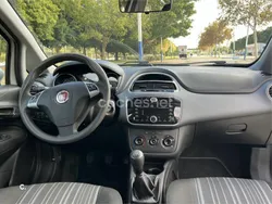 Blanco Usado 2011 Fiat Punto Easy Utilitario | 3500 € (Precio justo)