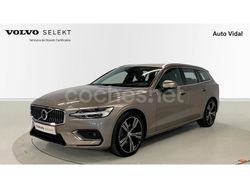 Gris / plata Usado 2021 Volvo V60 Inscription Familiar | 36.500 € (Caro)