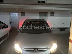 Gris / plata Usado 2002 Peugeot 307 Berlina | 2500 € (Precio justo)