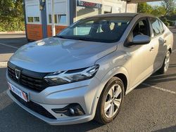 Gris Usado 2021 Dacia Logan Essentiel Berlina | 11.890 €