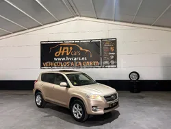 Beige Usado 2011 Toyota RAV4 Advance SUV | 14.500 € (Un poco caro)