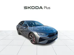 Gris / plata Usado 2024 Skoda Octavia RS Berlina | 37.000 € (Precio justo)
