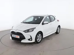 Blanco Usado 2021 Toyota Yaris Edition Berlina | 15.999 € (Precio justo)
