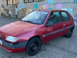 Rojo Usado 1999 Citroën Saxo Utilitario | 2099 € (Buen precio)