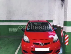 Rojo Usado 2010 Toyota Aygo Live Utilitario | 4500 € (Buen precio)