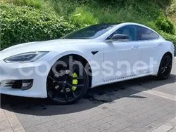Eléctrico Usado 2018 Tesla Model S Berlina | 29.990 € (Caro)