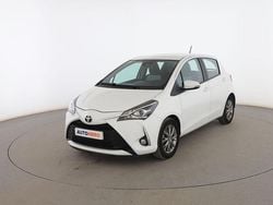 Blanco Usado 2020 Toyota Yaris Active Utilitario | 12.299 € (Caro)