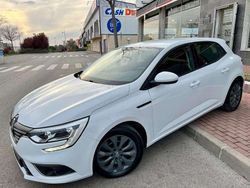 Blanco Usado 2017 Renault Mégane GrandTour Life Familiar | 11.899 € (Un poco caro)
