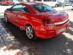 Rojo Usado 2007 Opel Astra Cabriolet Enjoy Descapotable | 2900 € (Un poco caro)