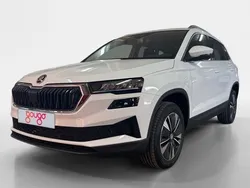 Blanco Nuevo 2024 Skoda Karoq Selection SUV | 28.800 € (Precio justo)